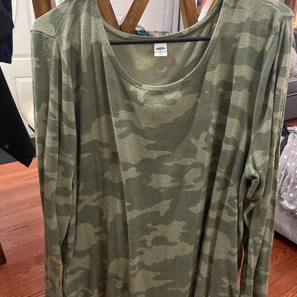 Green Camouflage Long Sleeve Top